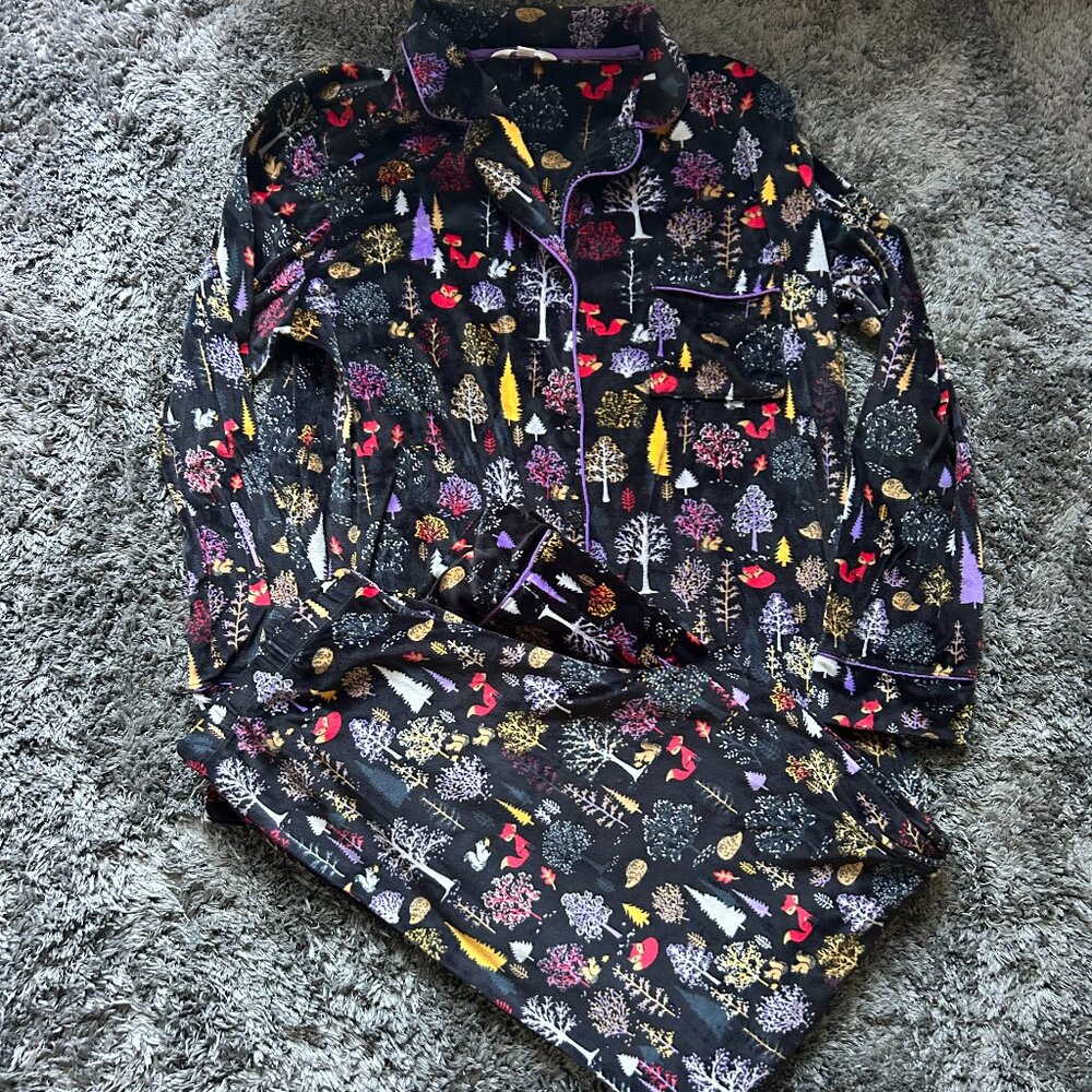 Secret Treasures Fleece Pattern Pajamas Women's Size L Multicolor